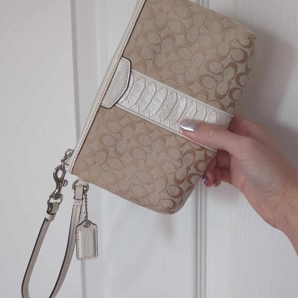 Coach Beige and White Wristlet Clutch